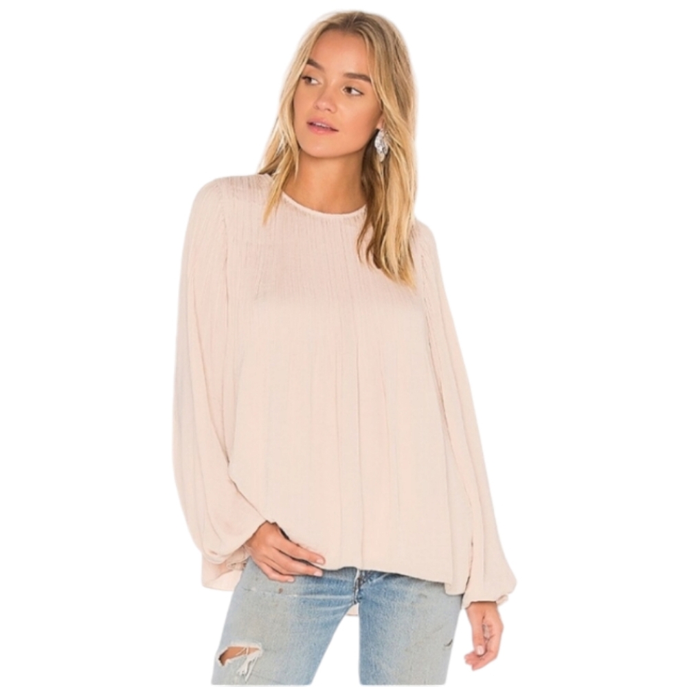 Elizabeth and James (Revolve) Women's Baker Pleated Blouse in Biscuit Size Large